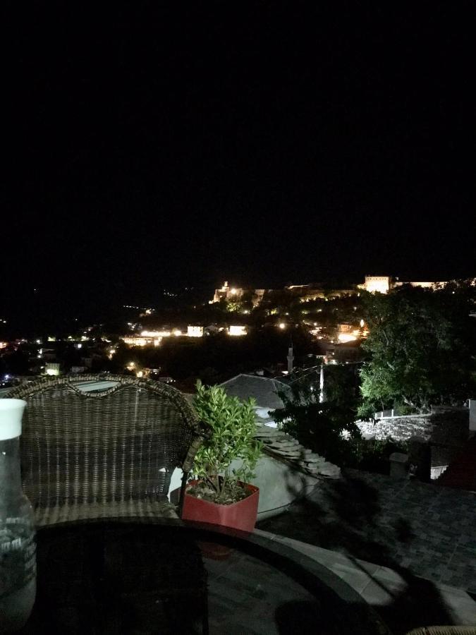 Vila Eri Gjirokaster Exterior photo